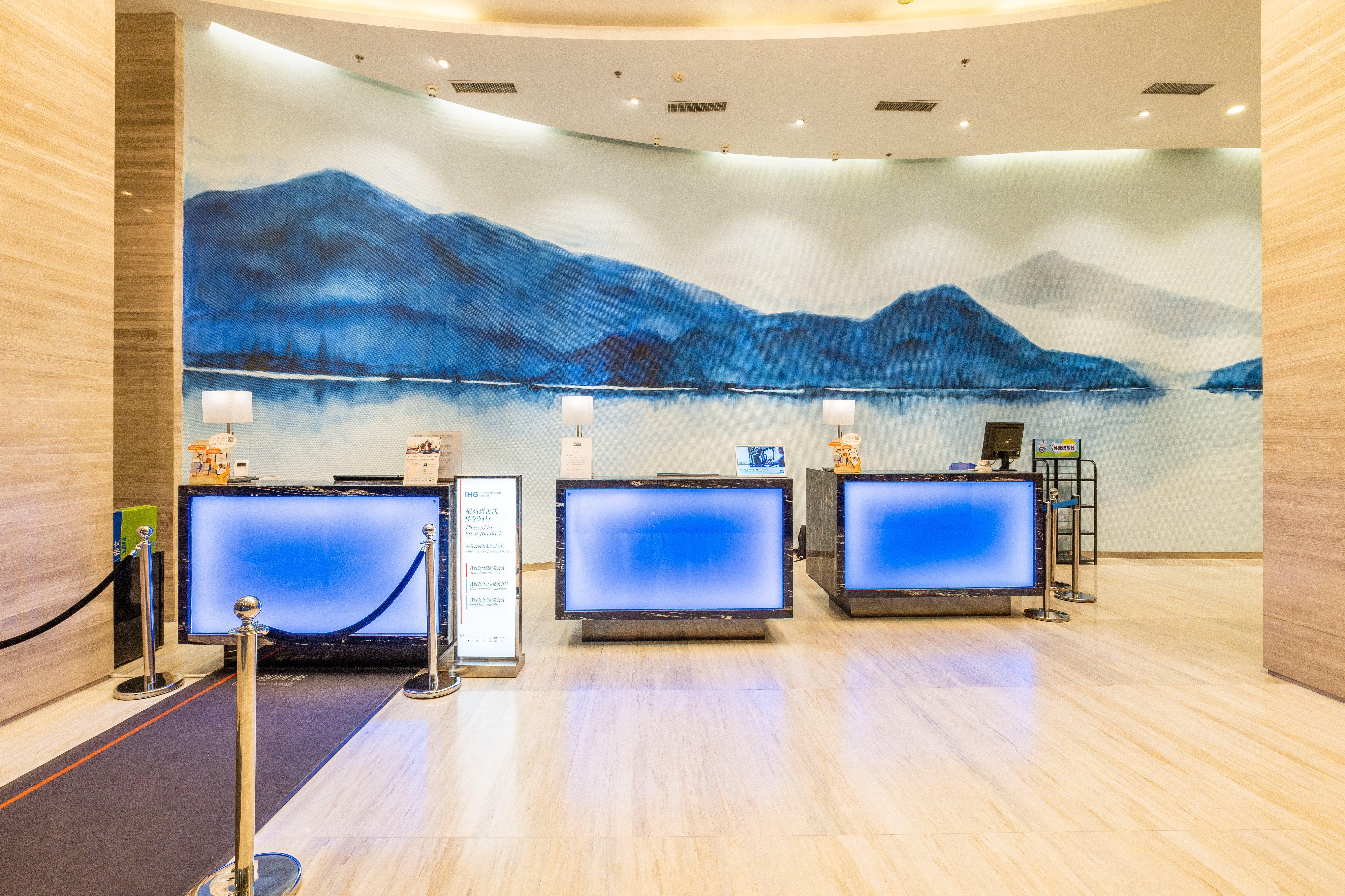 Holiday Inn Express Anshan Downtown By Ihg Exterior foto